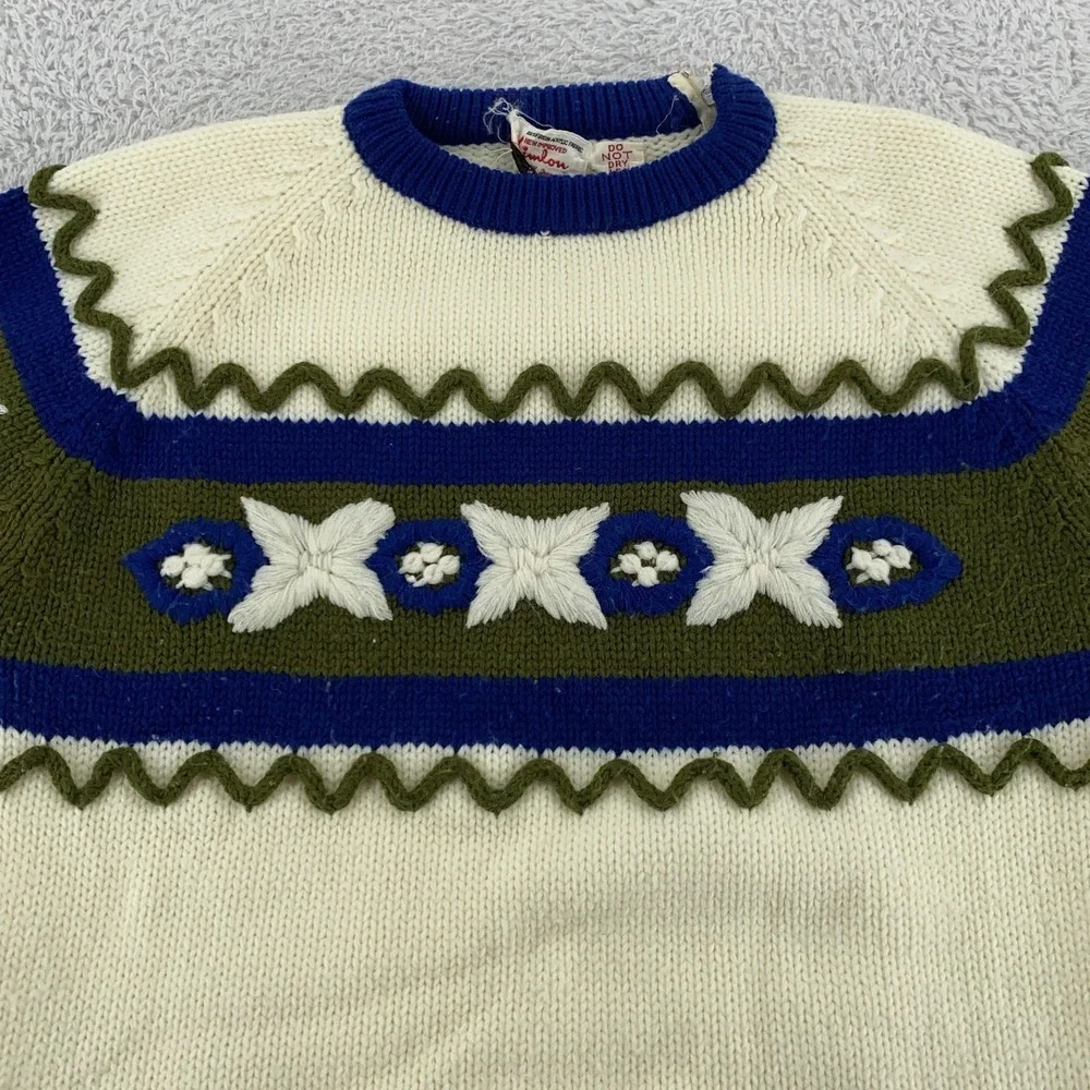 Vintage 70s Kimlon 3D Embroidered Chunky‎ Knit Sweater XS Shoulder Zipper Korea